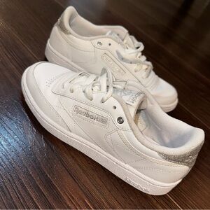 Reebok White Fashion Sneakers